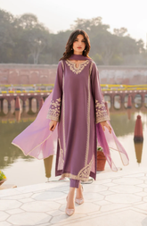 Elegant Mauve Traditional Pakistani Outfit