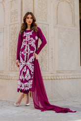 Zarmina – Magenta Embroidered Luxury Pret Set